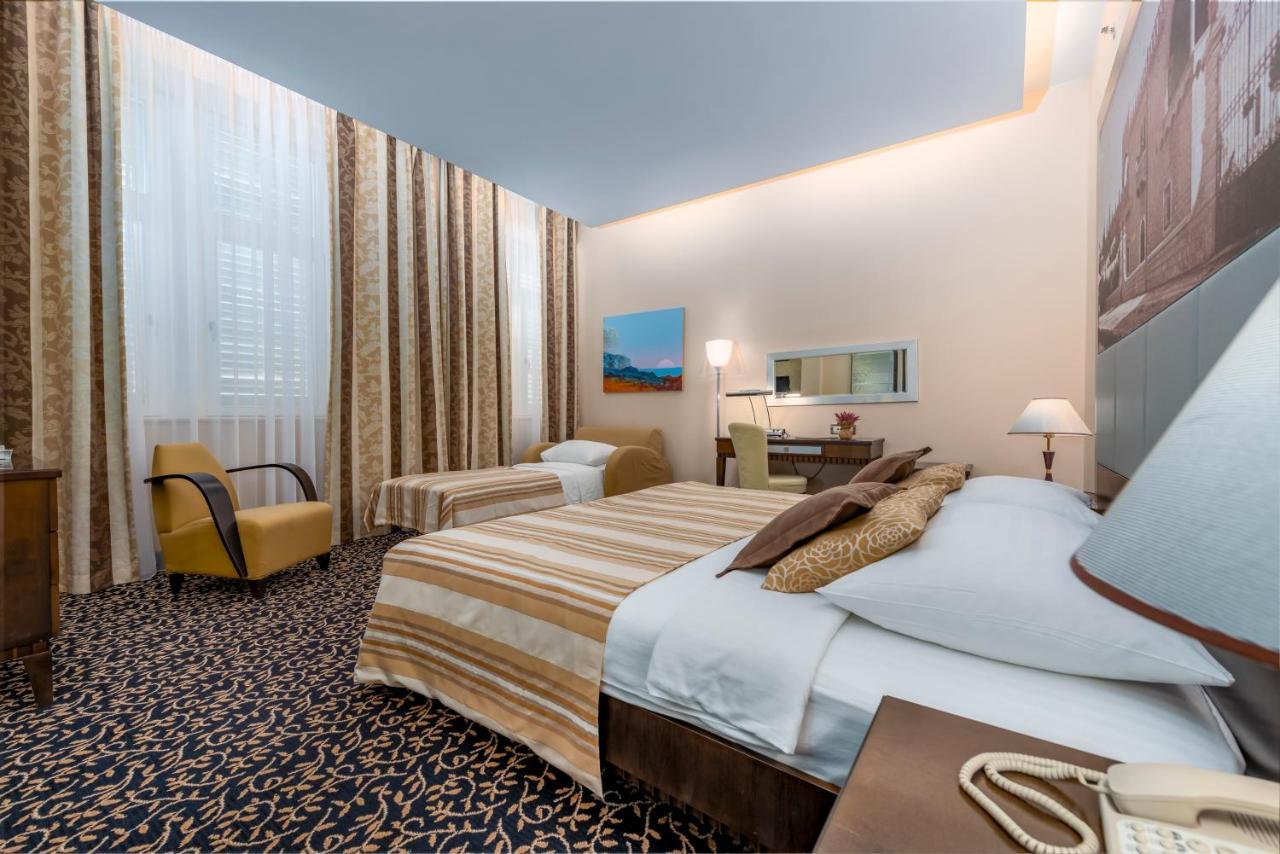 Hotel Lapad Ragusa Esterno foto